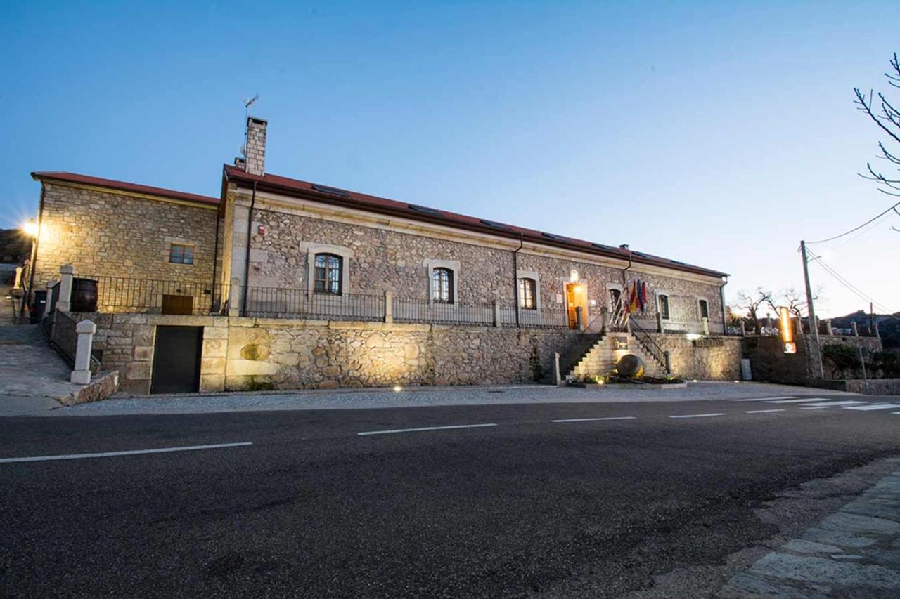 Posada Dona Urraca Fermoselle Exterior photo