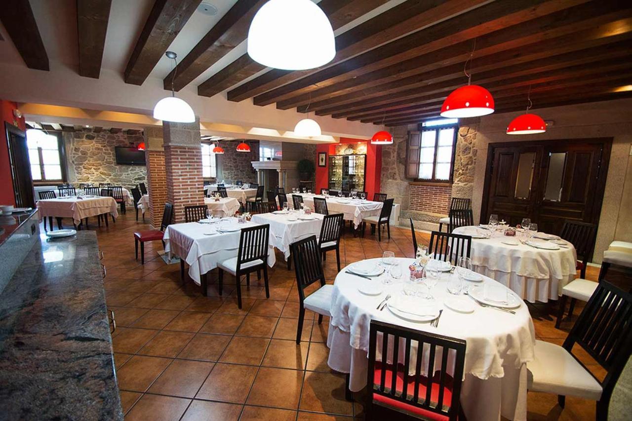 Posada Dona Urraca Fermoselle Exterior photo